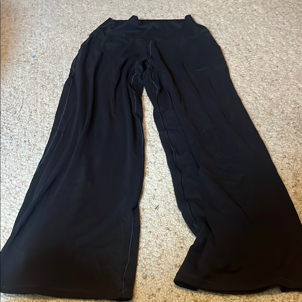 Aerie Black Wide-Leg Jumpsuit with Flowy Silhouette